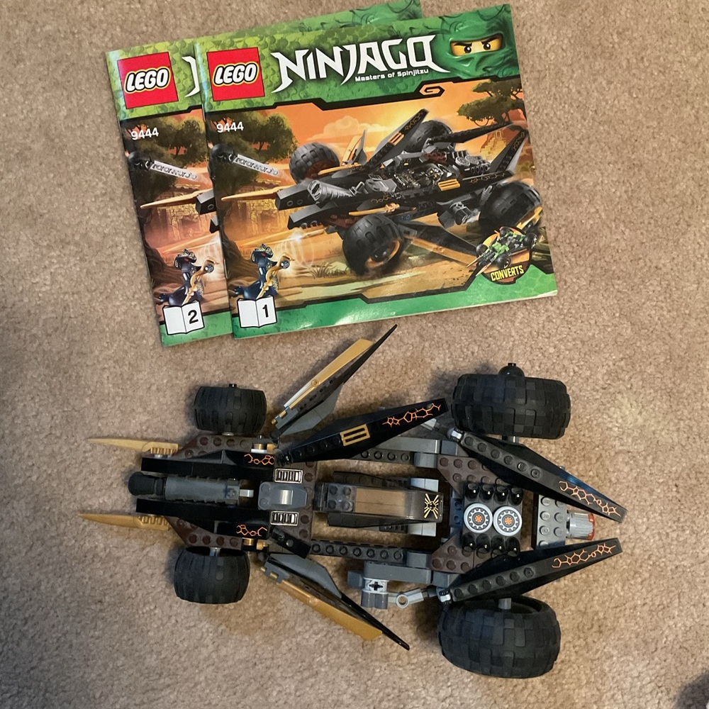 Lego ninjago 9444 rise of the snakes Cole’s tread assault